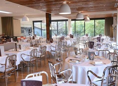 Re-Confort Cafe Restaurant