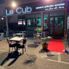 LE CUBE