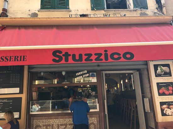 STUZZICO